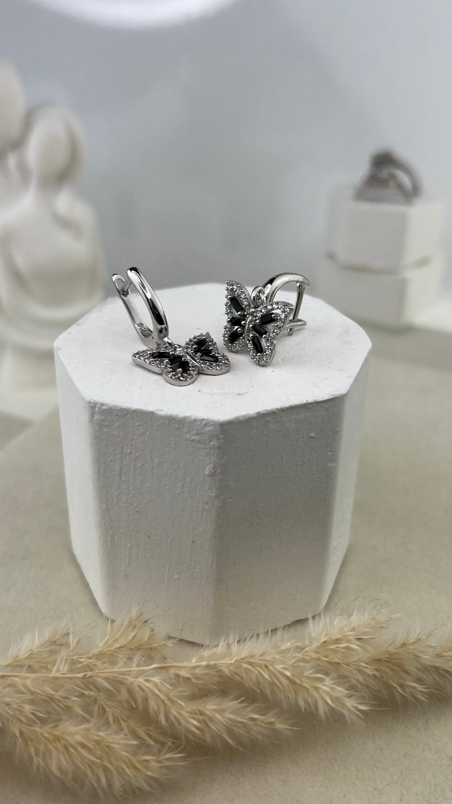 Boucles Yara black – Image 2