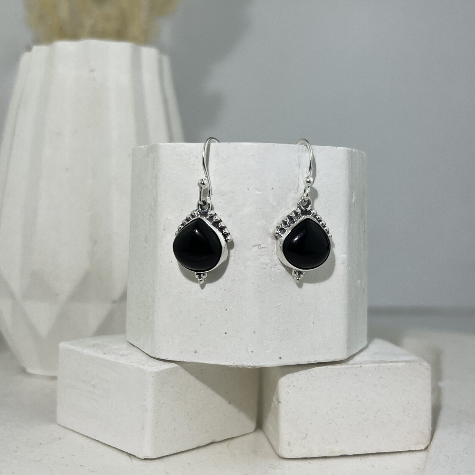 Teardrops – Image 2